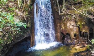 Cachoeira da Porteira refúgio de águas cristalinas na Chapada das Mesas