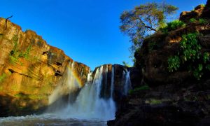 Cachoeira da Prata brilho natural na Chapada das Mesas
